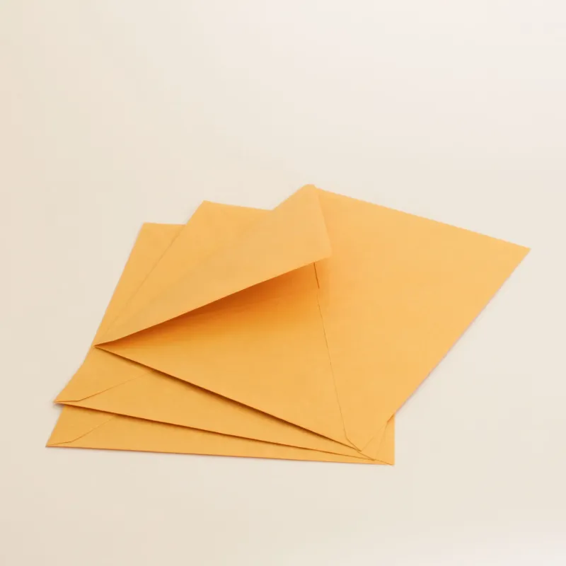 Buste 24x18 cm - giallo posta