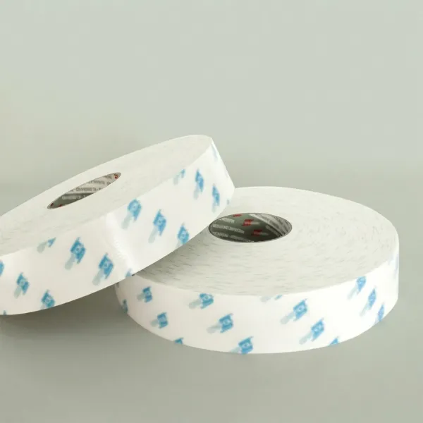 Nastro biadesivo spugnoso (bianco) - 50 mm x 50 m